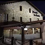 La Venta De Bed & Breakfast Quijas